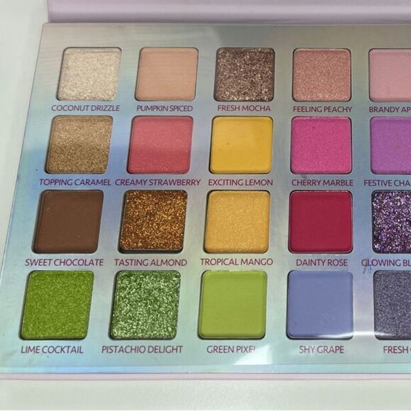 Amor us macaron magic 32 shade pressed pigment palette eyeshadows new in box - Picture 3 of 7